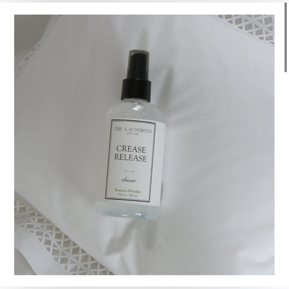 Heavenly Scent🌺The Laundress CREASE RELEASE Classic Fabric Wrinkle Remover NWT - Picture 6 of 13